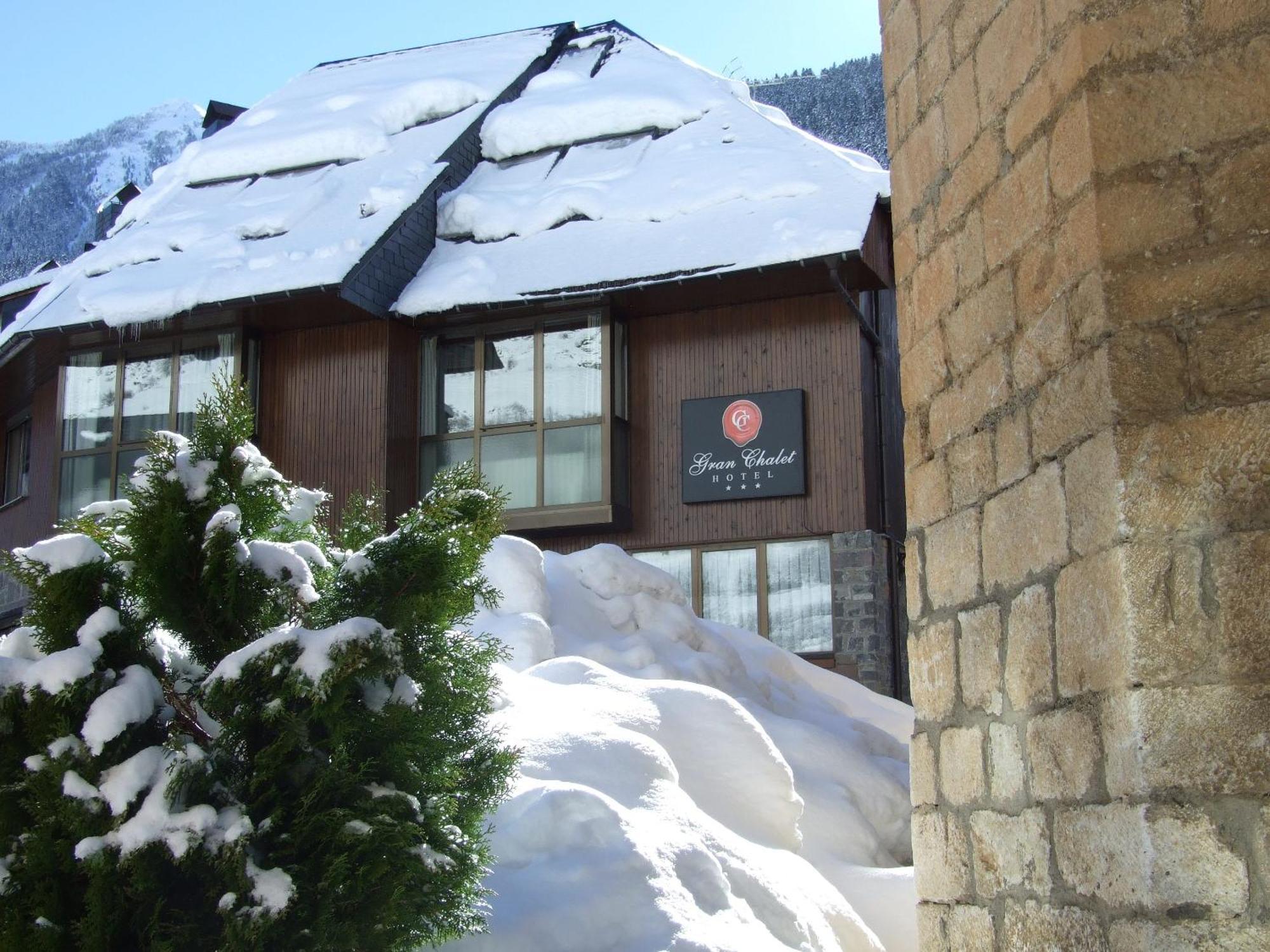 Gran Chalet Hotel & Petit Spa Vielha Zewnętrze zdjęcie
