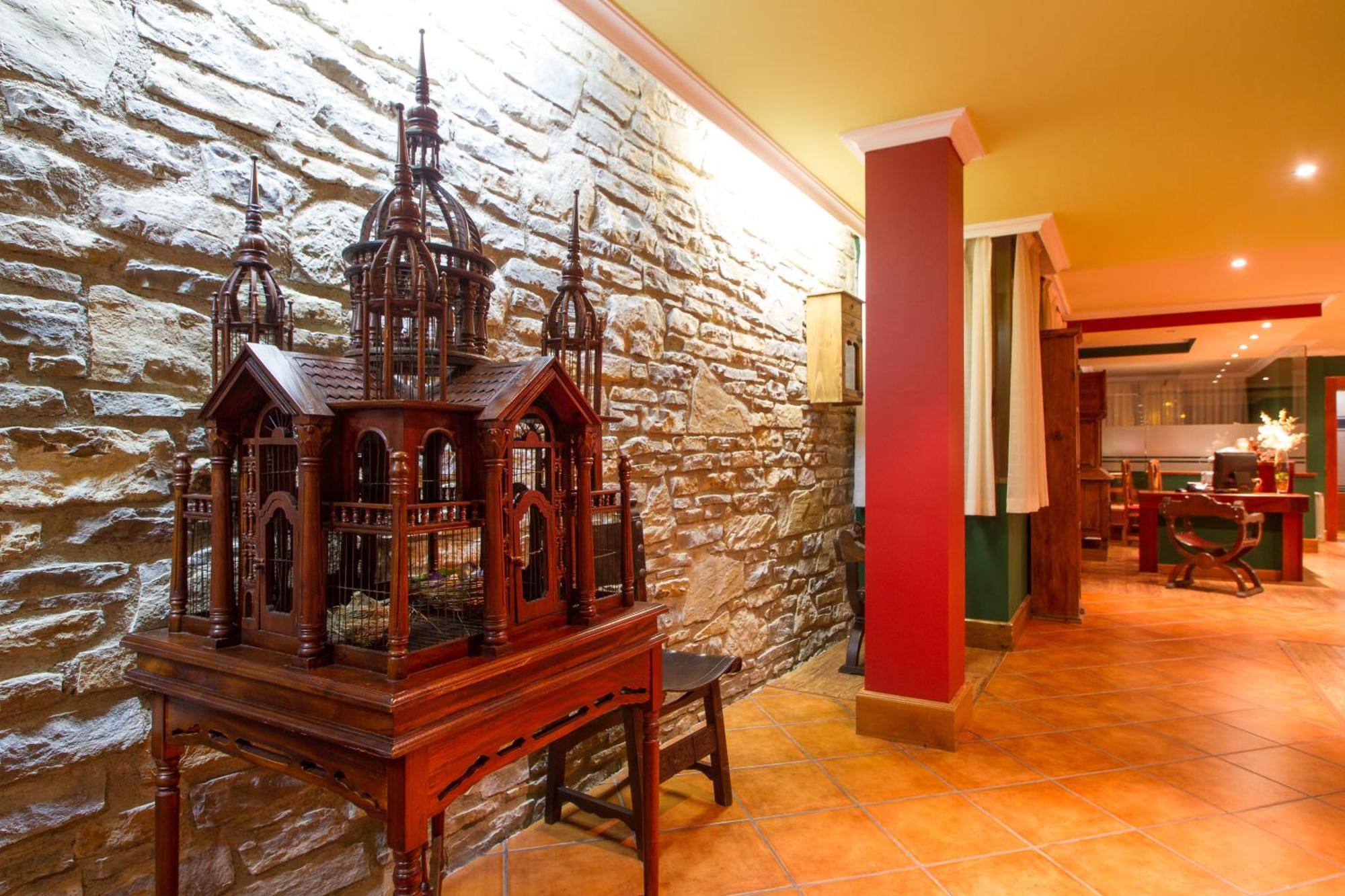 Gran Chalet Hotel & Petit Spa Vielha Zewnętrze zdjęcie