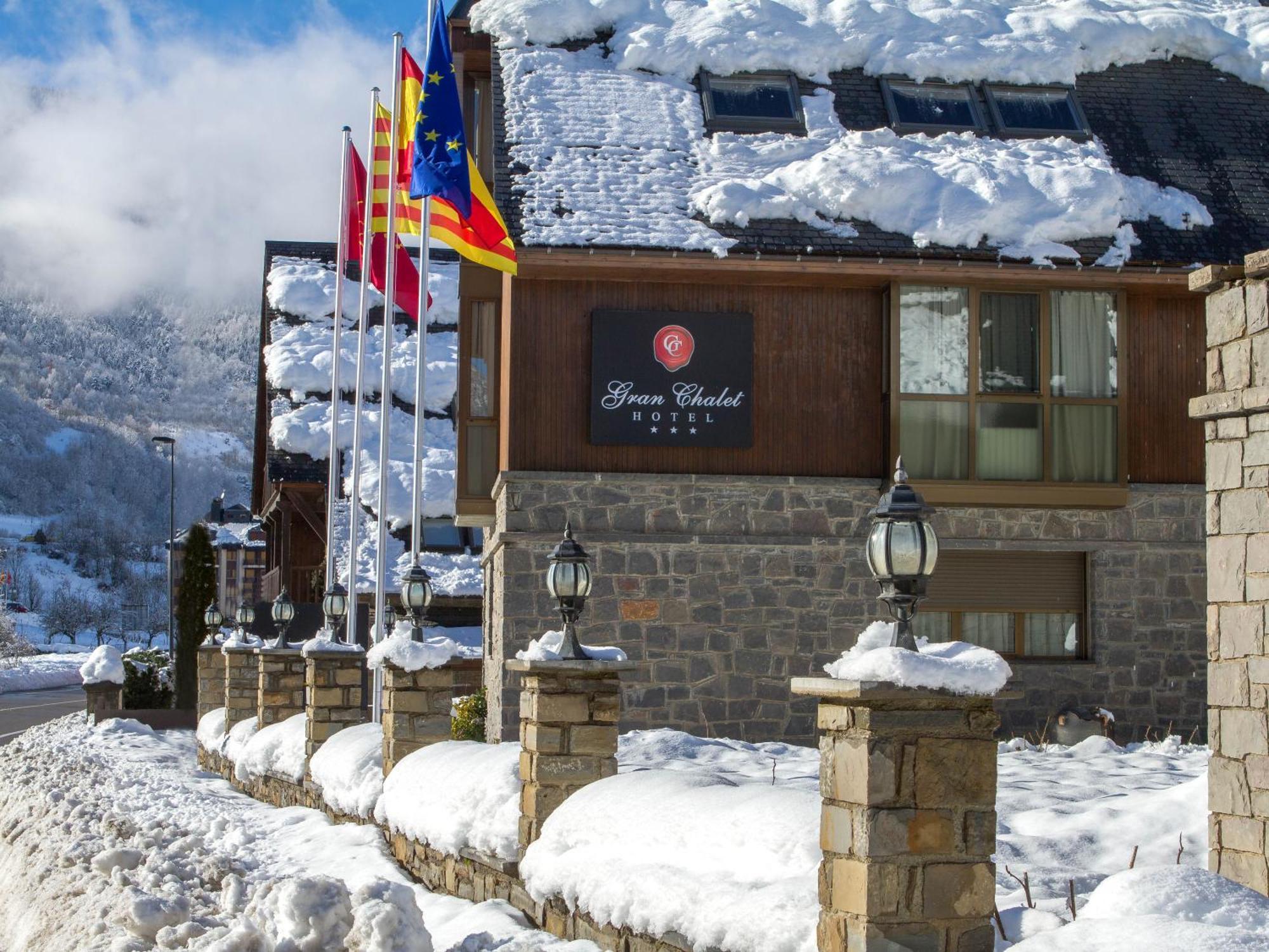 Gran Chalet Hotel & Petit Spa Vielha Zewnętrze zdjęcie