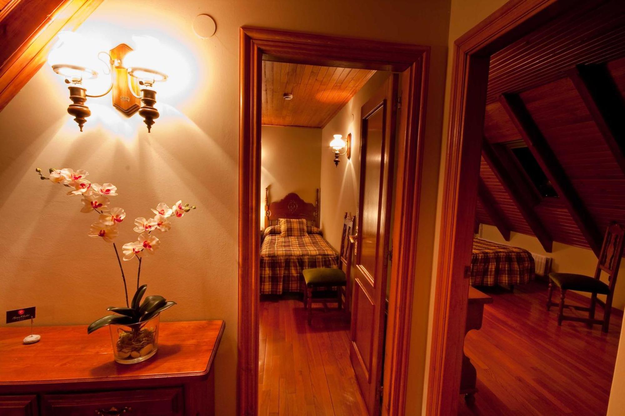 Gran Chalet Hotel & Petit Spa Vielha Pokój zdjęcie