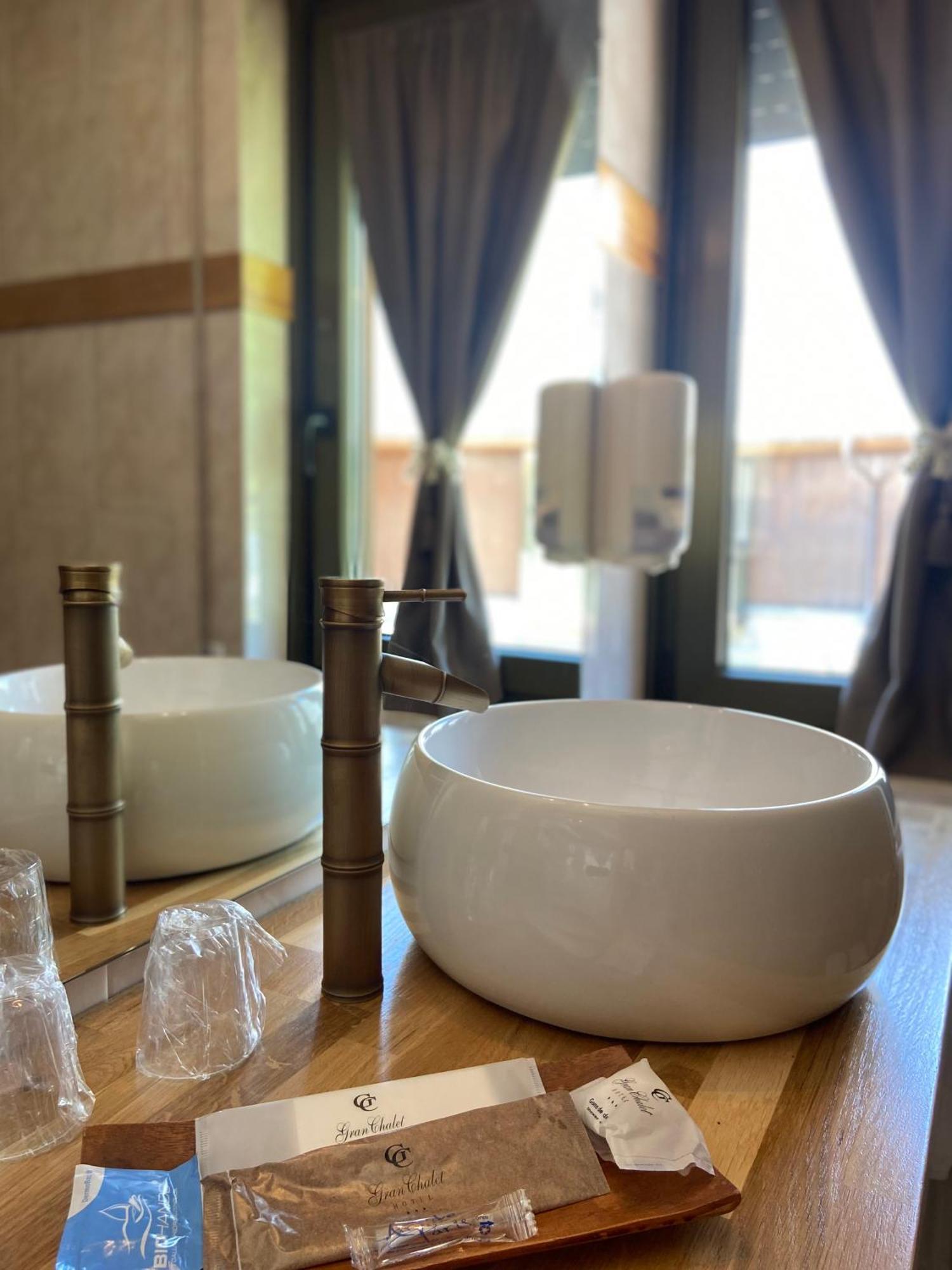 Gran Chalet Hotel & Petit Spa Vielha Pokój zdjęcie