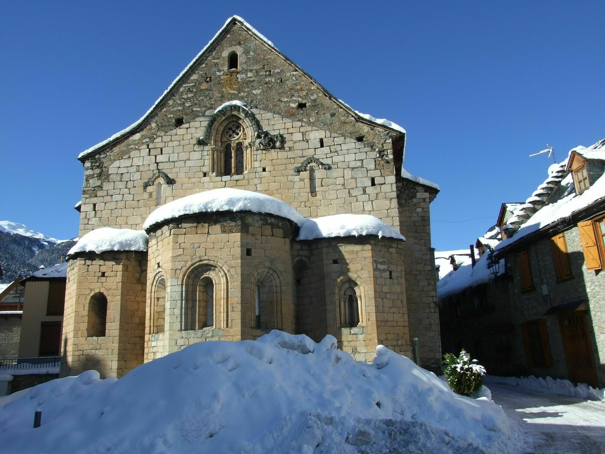 Gran Chalet Hotel & Petit Spa Vielha Zewnętrze zdjęcie